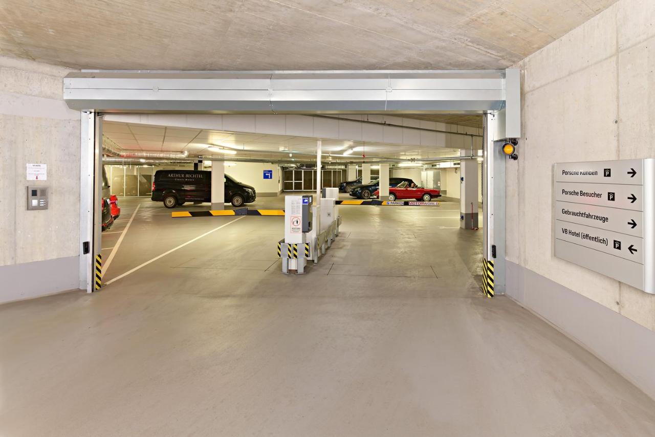 V8 Hotel Motorworld Region Stuttgart Boeblingen Exterior photo