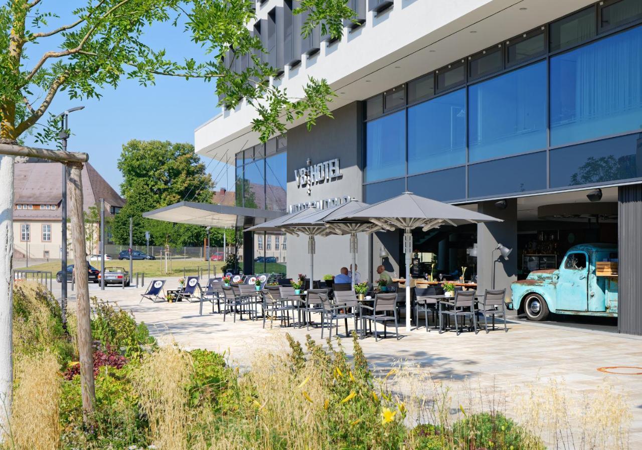 V8 Hotel Motorworld Region Stuttgart Boeblingen Exterior photo